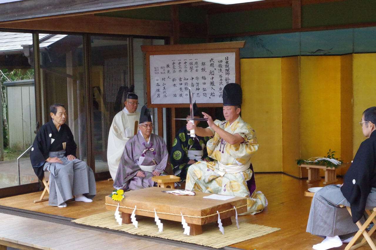 料理の神様に捧ぐ！高家神社の庖丁式とは？