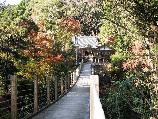 かじか橋の紅葉
